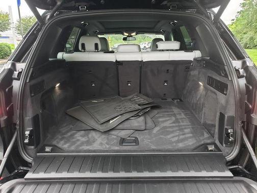 Black Sapphire Metallic 2023 BMW X5 xDrive40i