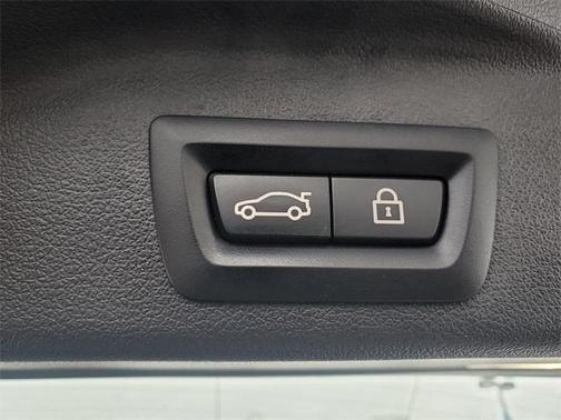 2023 BMW X5 PHEV xDrive45e