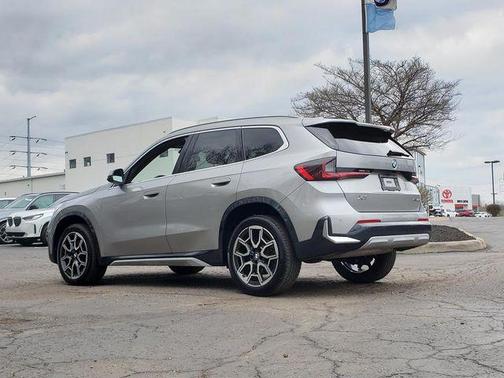 Silver Metallic 2025 BMW X1 xDrive28i