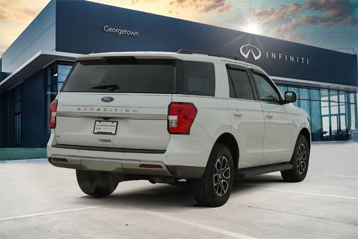 2024 Ford Expedition XLT