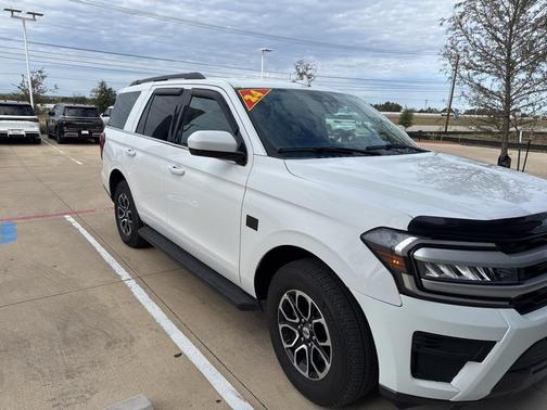 2024 Ford Expedition XLT