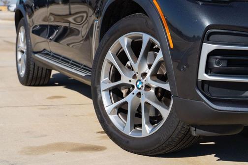 Dark Graphite 2023 BMW X5 sDrive40i