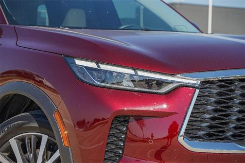 2025 INFINITI QX60 SENSORY