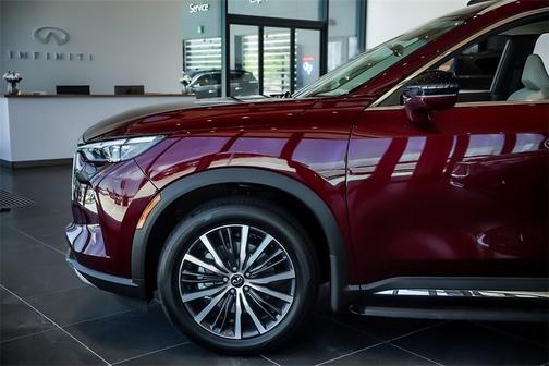 2025 INFINITI QX60 SENSORY