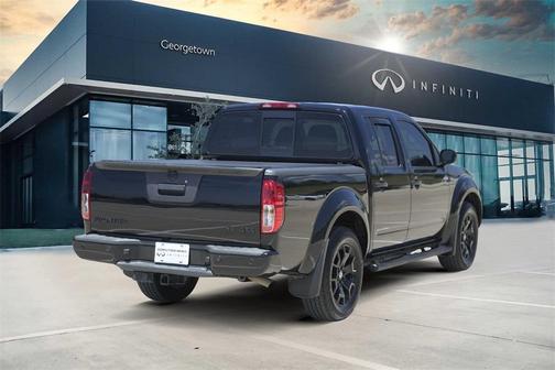 2020 Nissan Frontier SV