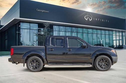 2020 Nissan Frontier SV