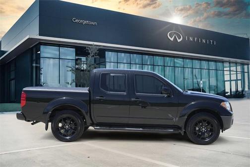 2020 Nissan Frontier SV