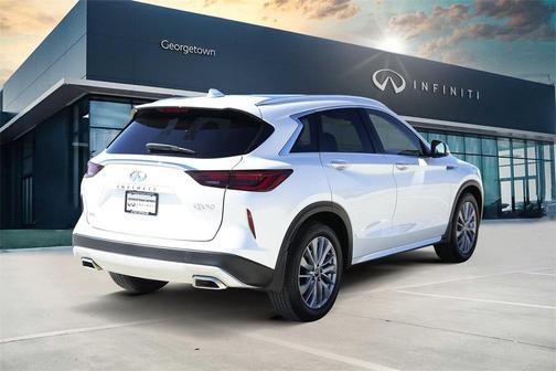 2025 INFINITI QX50 Luxe