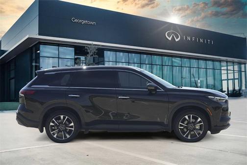 2022 INFINITI QX60 Luxe
