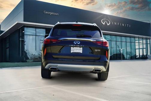 2024 INFINITI QX50 Luxe