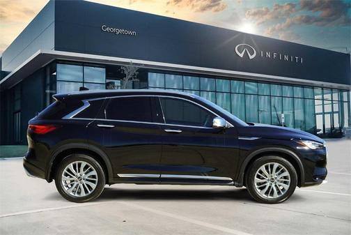 2024 INFINITI QX50 Luxe