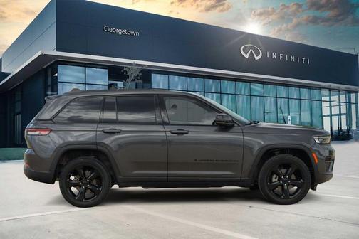 2023 Jeep Grand Cherokee Altitude