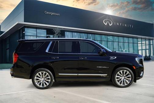 2022 GMC Yukon Denali