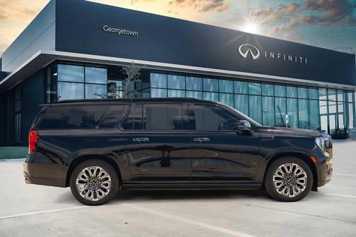 Onyx Black 2023 GMC Yukon XL Denali Ultimate