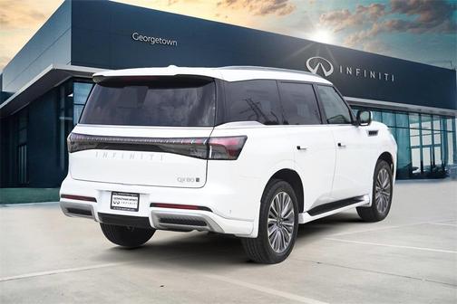 2025 INFINITI QX80 Luxe
