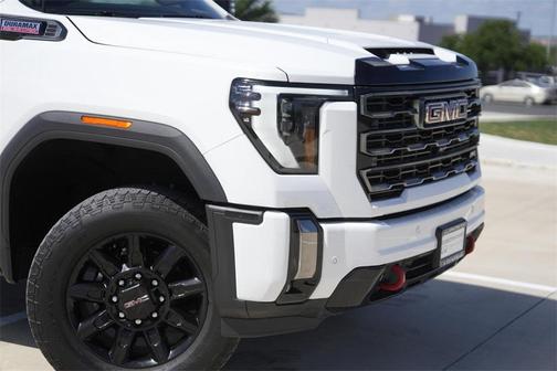 2024 GMC Sierra 2500 AT4