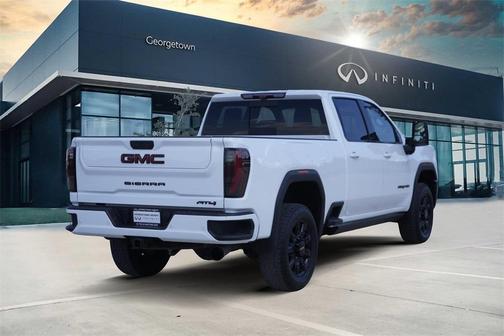 2024 GMC Sierra 2500 AT4