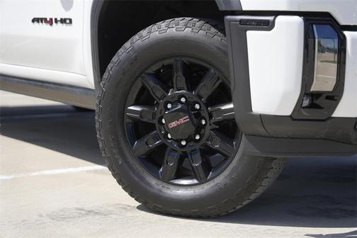 2024 GMC Sierra 2500 AT4