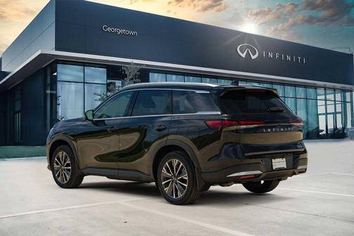 Diamond Black 2027 INFINITI QX60 Luxe