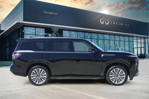 2025 INFINITI QX80 Luxe