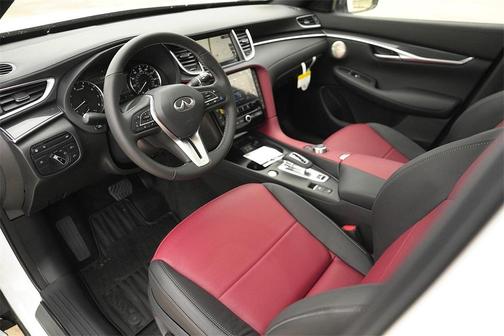 2025 INFINITI QX50 SPORT
