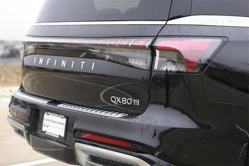 2025 INFINITI QX80 SENSORY