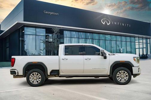 White Frost 2022 GMC Sierra 2500 Denali