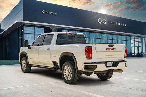 White Frost 2022 GMC Sierra 2500 Denali