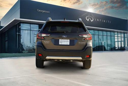 2023 Subaru Outback Touring XT