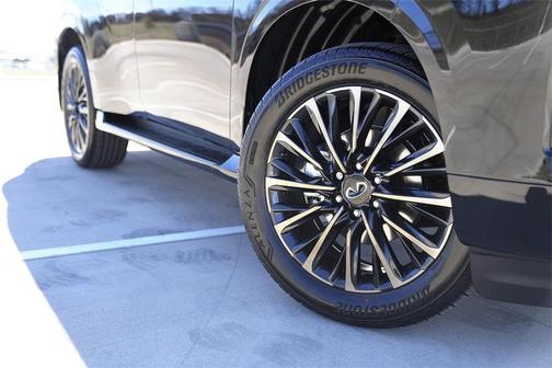 2025 INFINITI QX80 AUTOGRAPH