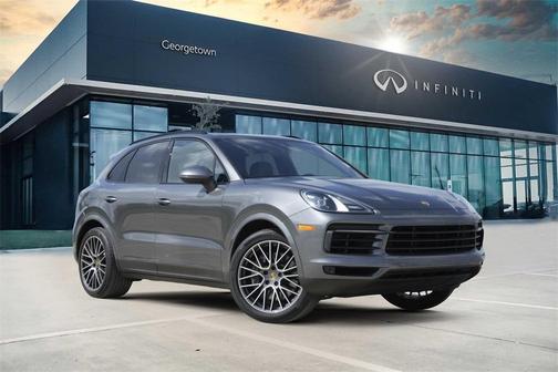2022 Porsche Cayenne Base