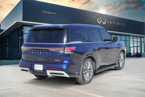 2025 INFINITI QX80 Luxe