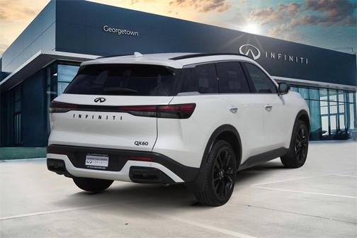 2025 INFINITI QX60 Luxe