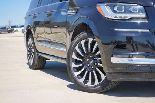 2024 Lincoln Navigator Black Label