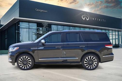 2024 Lincoln Navigator Black Label