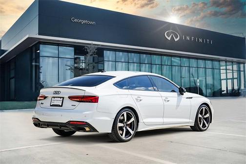 2023 Audi A5 45 S line Prestige