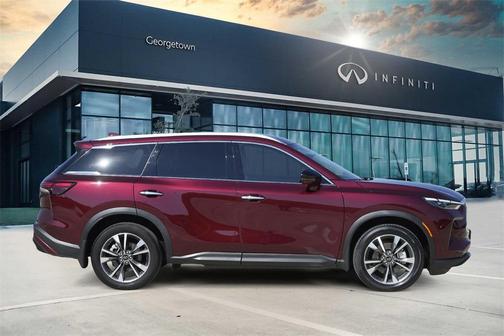 2025 INFINITI QX60 Luxe