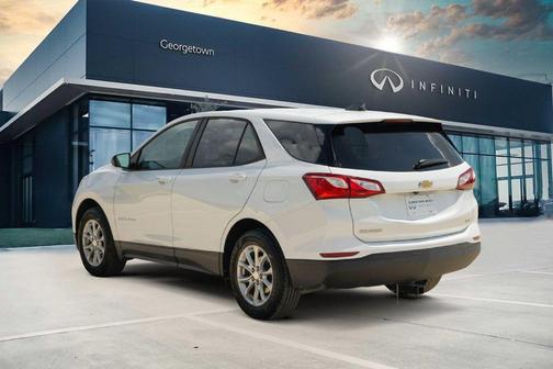 Summit White 2020 Chevrolet Equinox LS