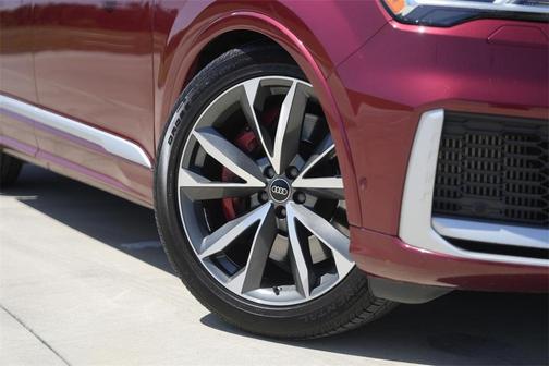 2022 Audi SQ7 4.0T Premium Plus