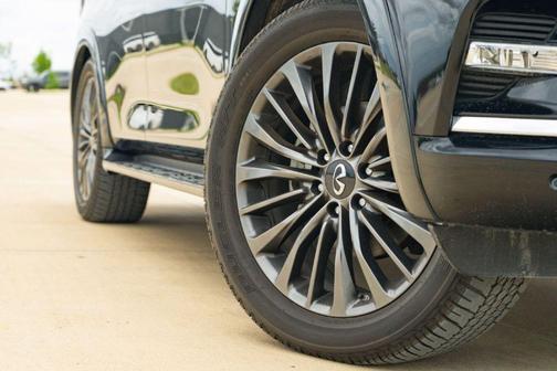 Diamond Black 2024 INFINITI QX80 SENSORY