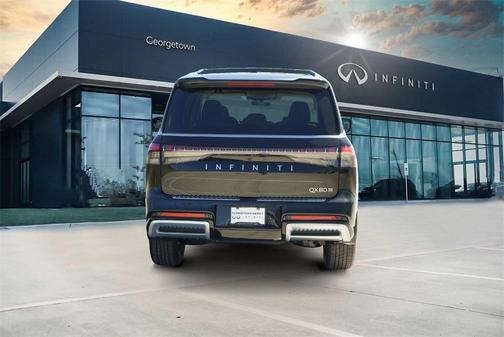 2026 INFINITI QX80 Luxe