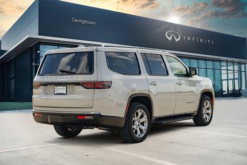 White Pearl 2022 Jeep Wagoneer Series I
