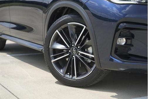 2022 INFINITI QX55 ESSENTIAL