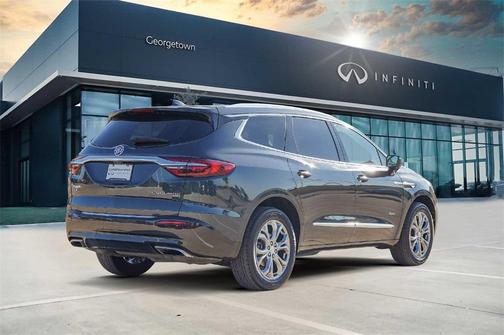 2018 Buick Enclave Avenir