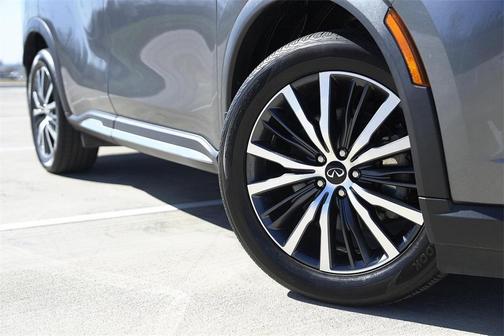 2023 INFINITI QX60 SENSORY