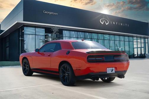 2020 Dodge Challenger SXT