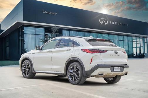 2023 INFINITI QX55 LUXE