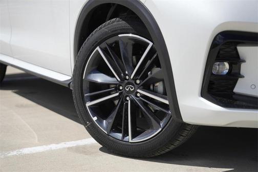 2025 INFINITI QX50 SPORT
