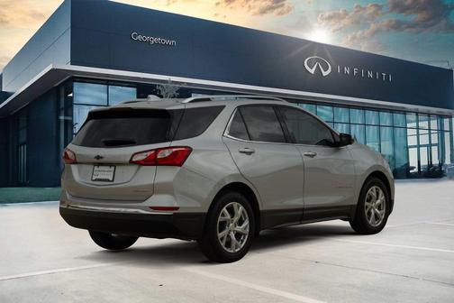 Silver Ice Metallic 2021 Chevrolet Equinox Premier