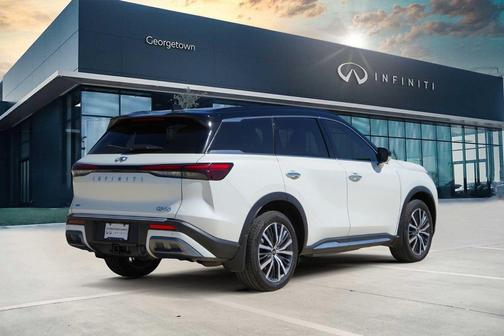 2 Tone Majestic White 2023 INFINITI QX60 AUTOGRAPH